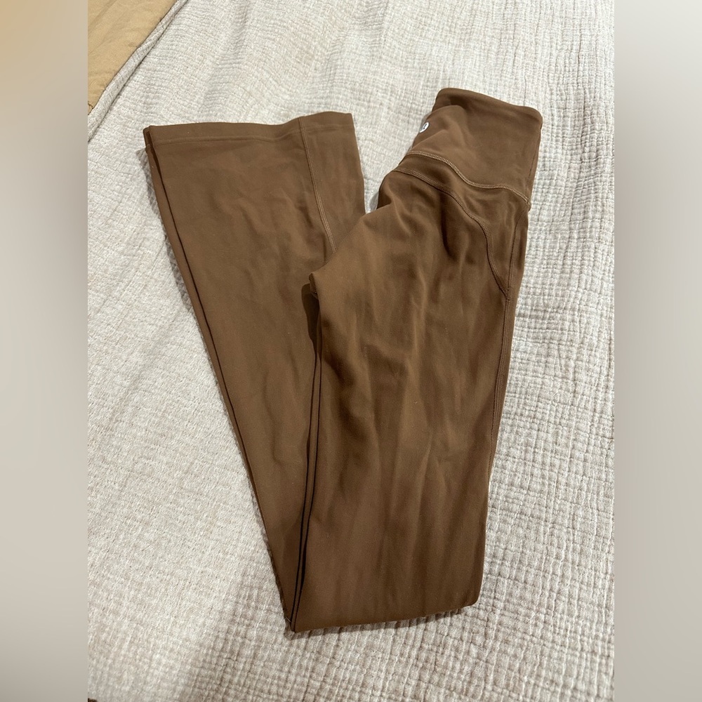 Lululemon Super High Rise Groove Flare Legging size 0